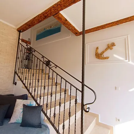 Holiday home House - Old Queen Smrika